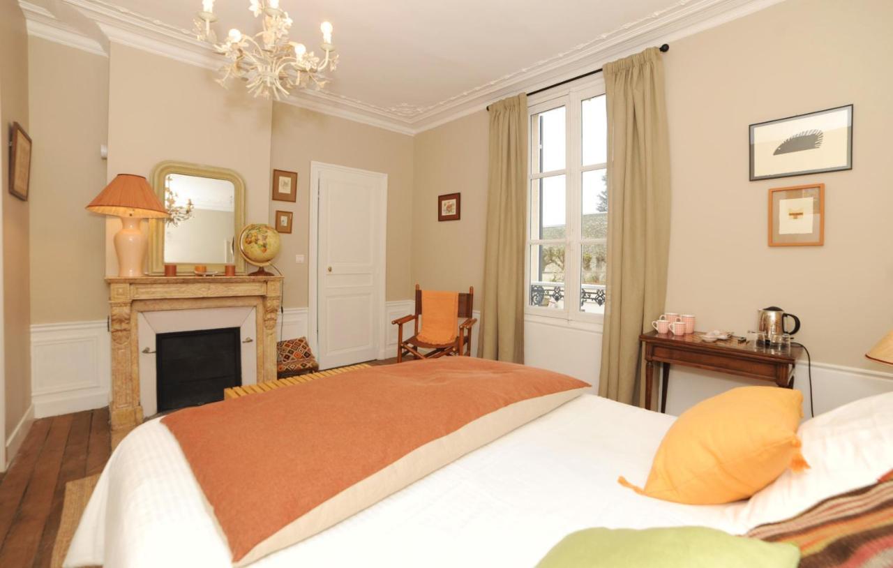 Le Jardin Cathedrale Bed & Breakfast Chartres Exterior photo