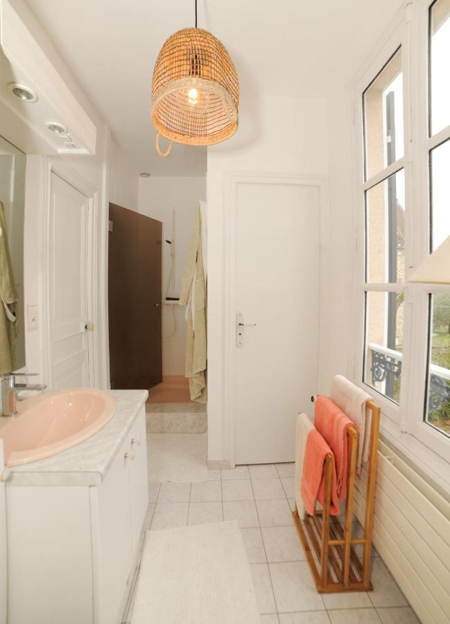 Le Jardin Cathedrale Bed & Breakfast Chartres Exterior photo